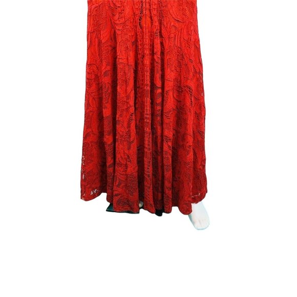Dave & Johnny Formal Gown Women's Size 9/10 Red Lace Deep V Full Length Dress - Picture 3 of 11